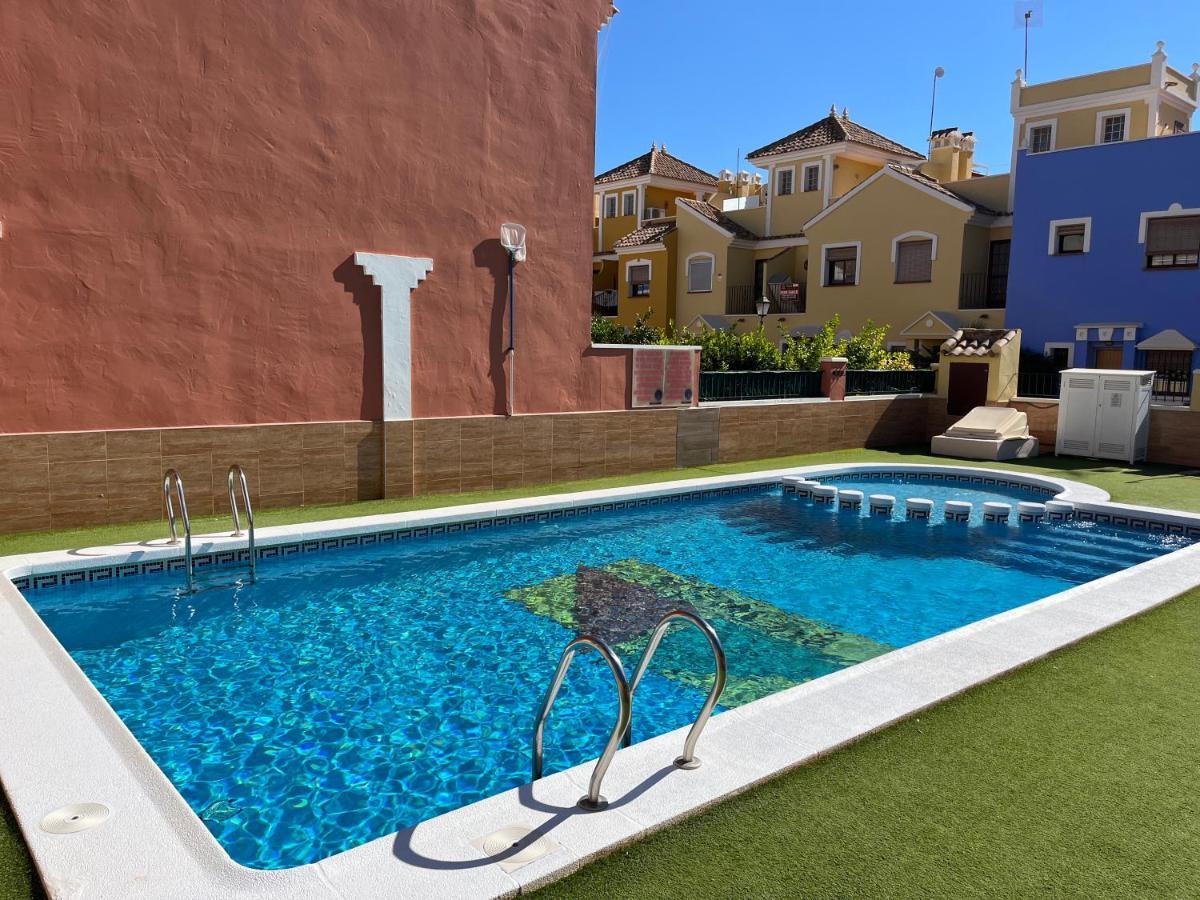 Casa Rodasa - 2 Bedrooms, Roof Terrace, Airco, Front-terrace, Back-patio, Communal Pool, Etc Holiday home *