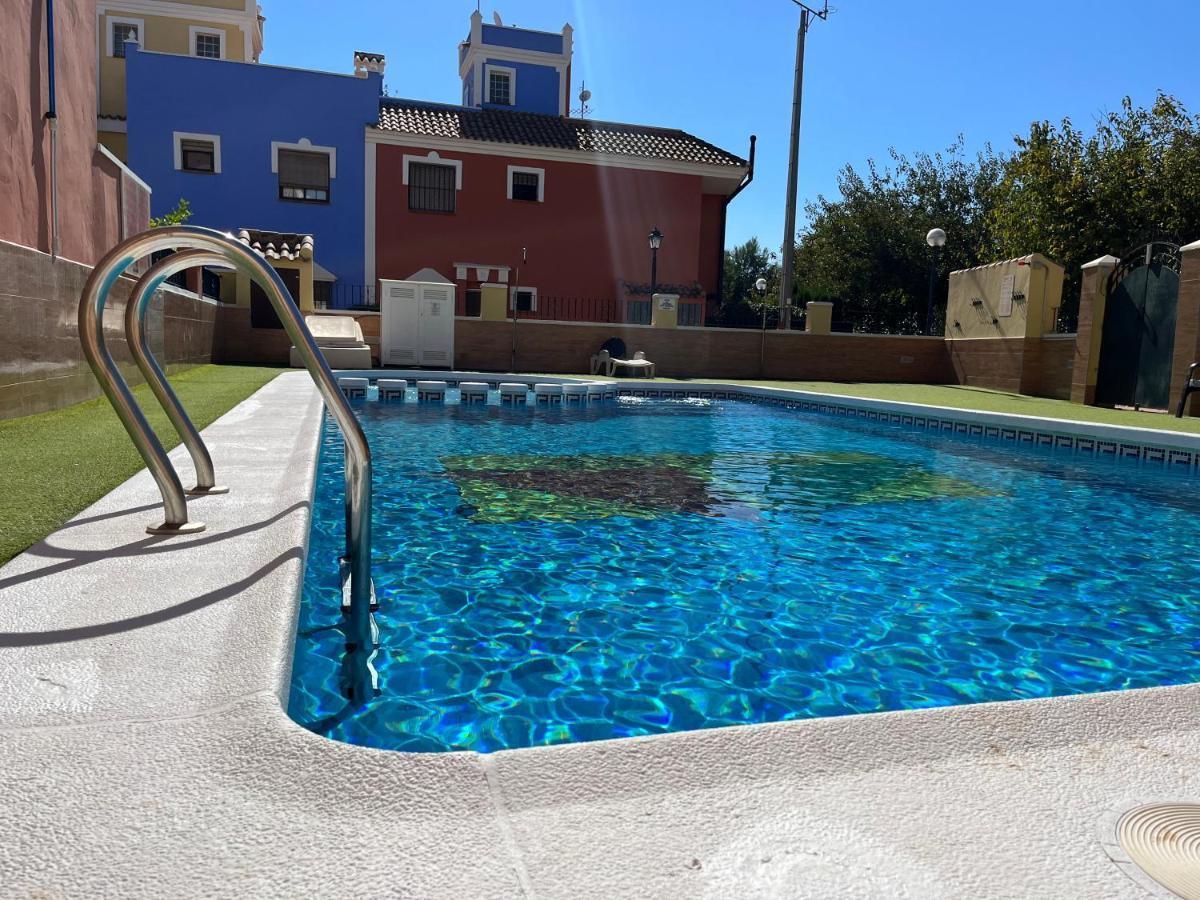 Casa Rodasa - 2 Bedrooms, Roof Terrace, Airco, Front-terrace, Back-patio, Communal Pool, Etc Holiday home