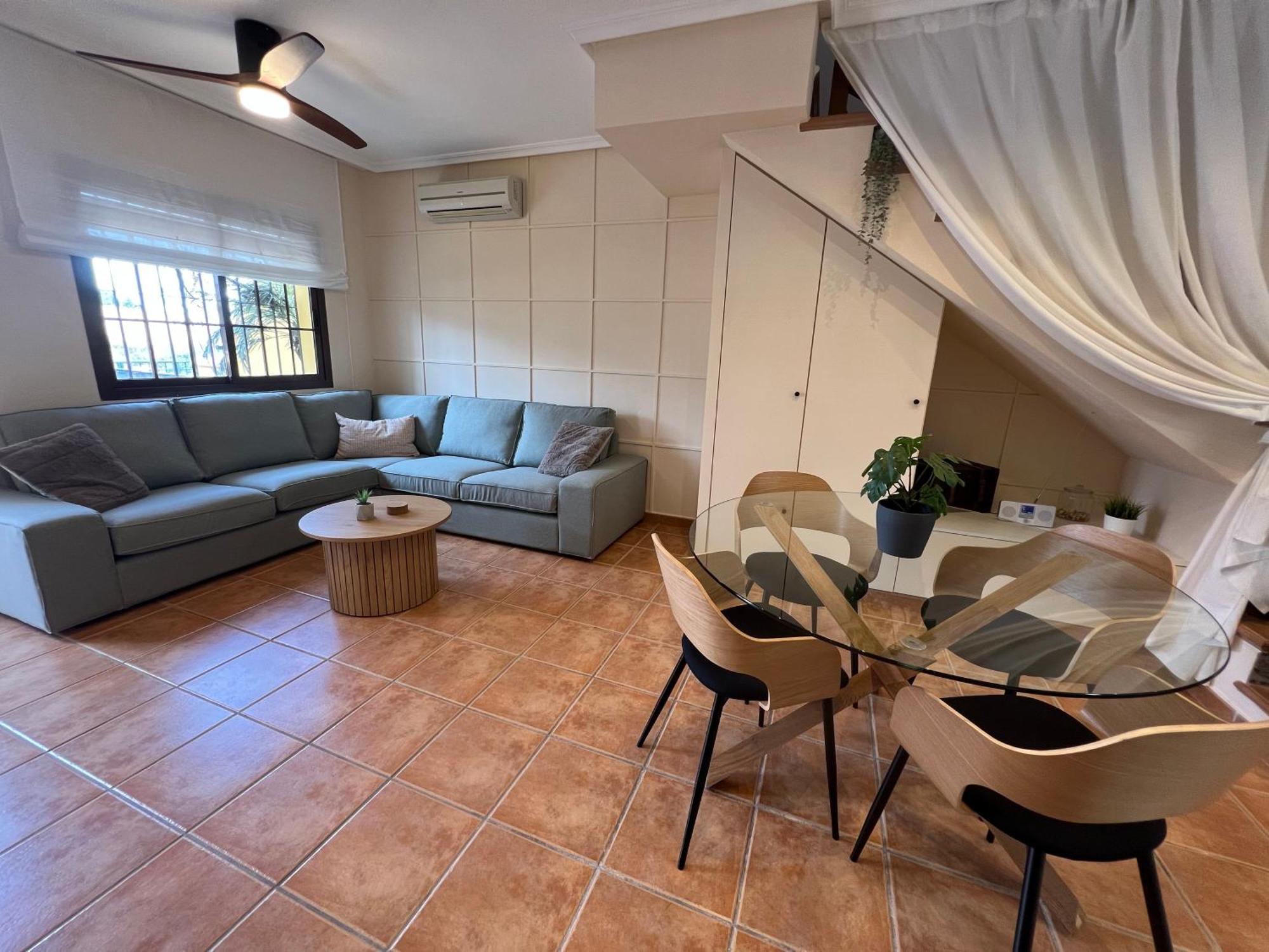 Casa Rodasa - 2 Bedrooms, Roof Terrace, Airco, Front-terrace, Back-patio, Communal Pool, Etc *